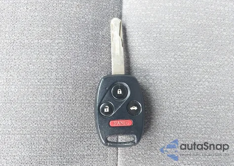 2010 Honda Accord 2.4 Lx-P из США, поврежденный, VIN 1HGCP2F42AA014008